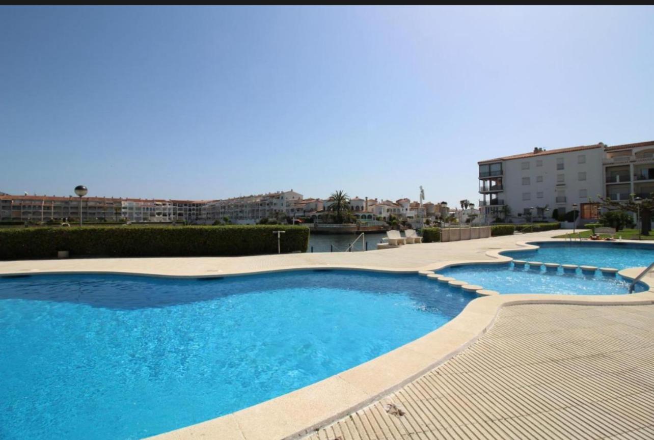 Apartamento Gran Lago Con Vistas Al Canal Empuriabrava Extérieur photo